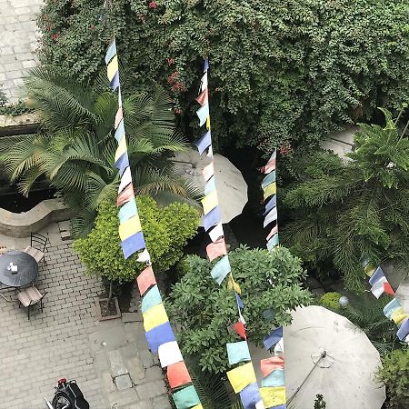 Hotel Florid Kathmandu Exteriör bild