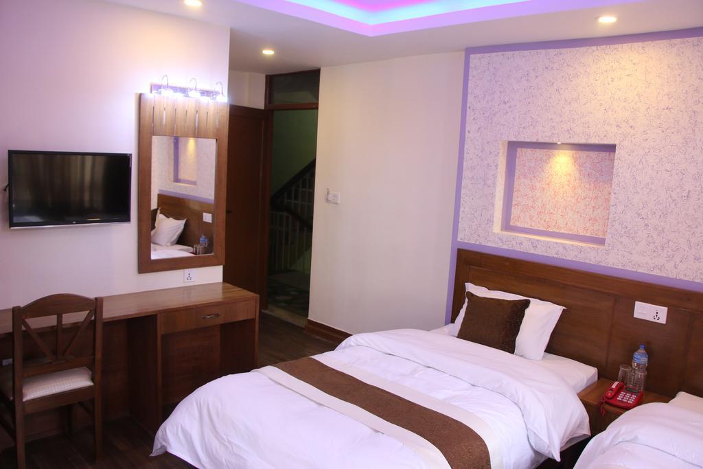 Hotel Florid Kathmandu Exteriör bild