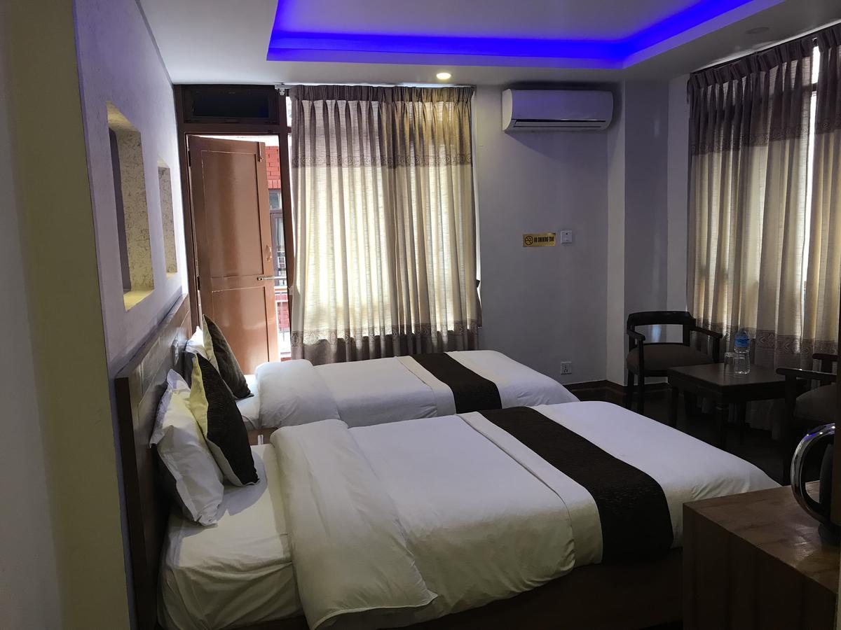 Hotel Florid Kathmandu Exteriör bild