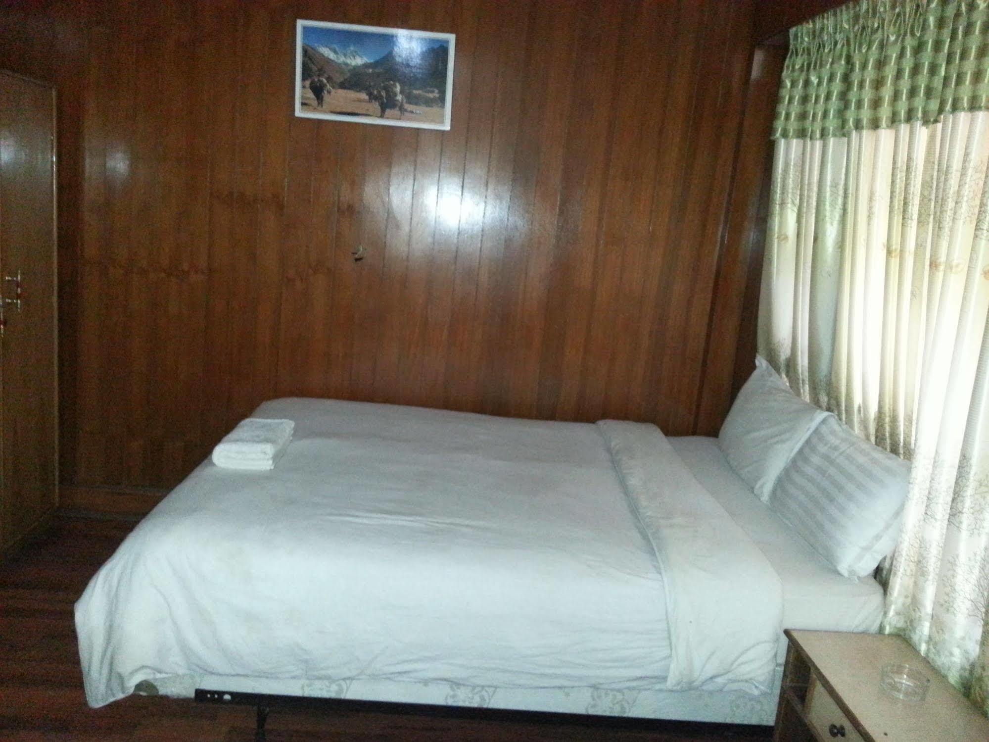 Hotel Florid Kathmandu Exteriör bild