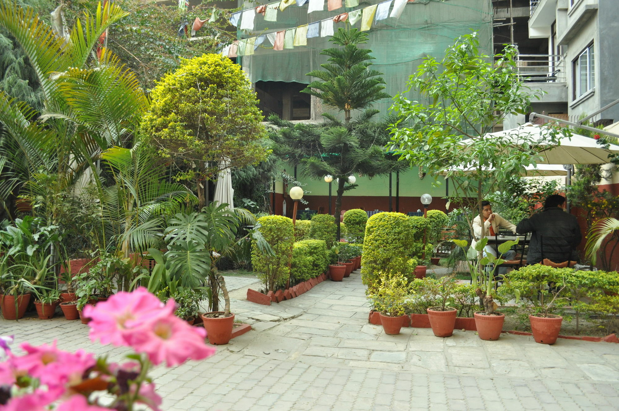Hotel Florid Kathmandu Exteriör bild